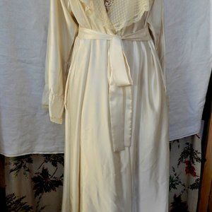 SALE!  Donna Richard 2 Pc. Peignor Set - Ivory - Petite